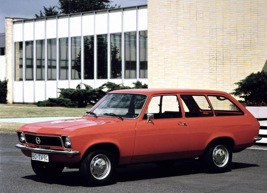  Opel Ascona Voyage (A) 1970 года  (фото 3 из 13)